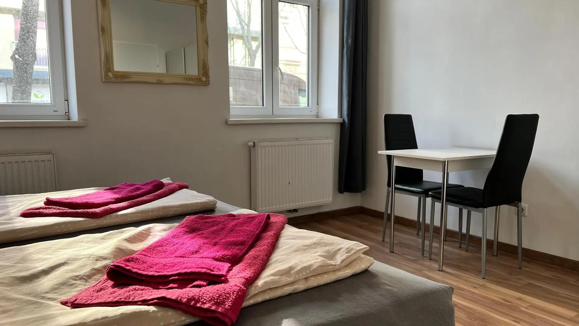 Affordable 3Br Apt Prime Location In Vienna